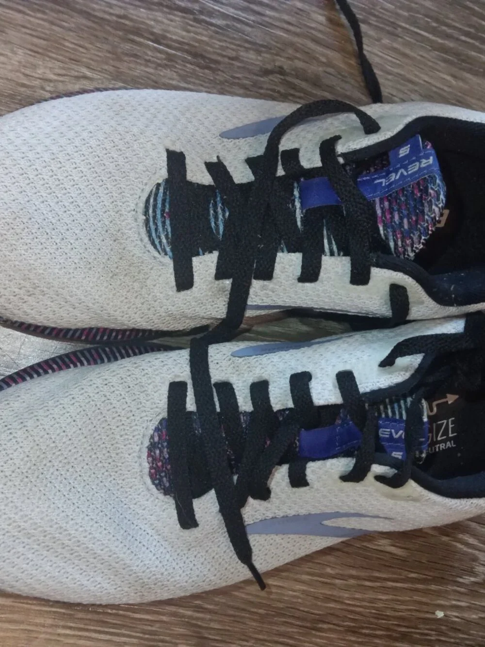 Brooks Revel 5 Womens 8.5 medium B Shoes Running Walking Sneakers